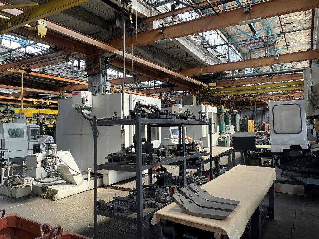 Skapande av e-butiker för verktyg och maskiner